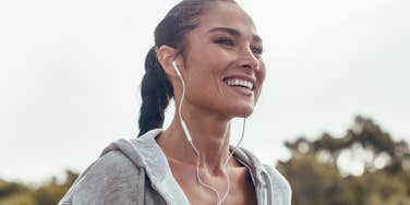 Healthy woman has morning habits.