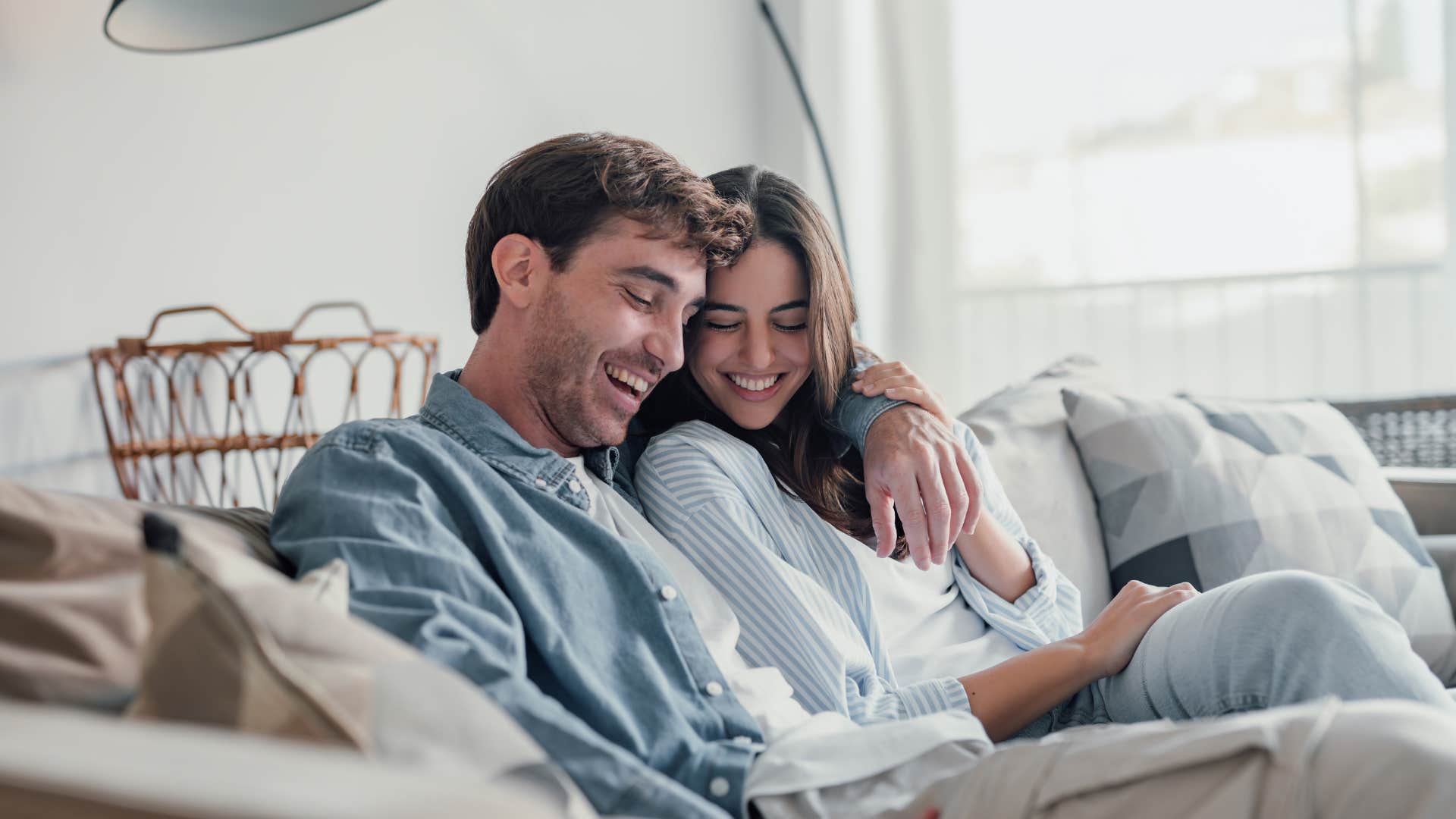 woman who has a genuine soul connection understanding the precursor to meeting soulmate is opening heart