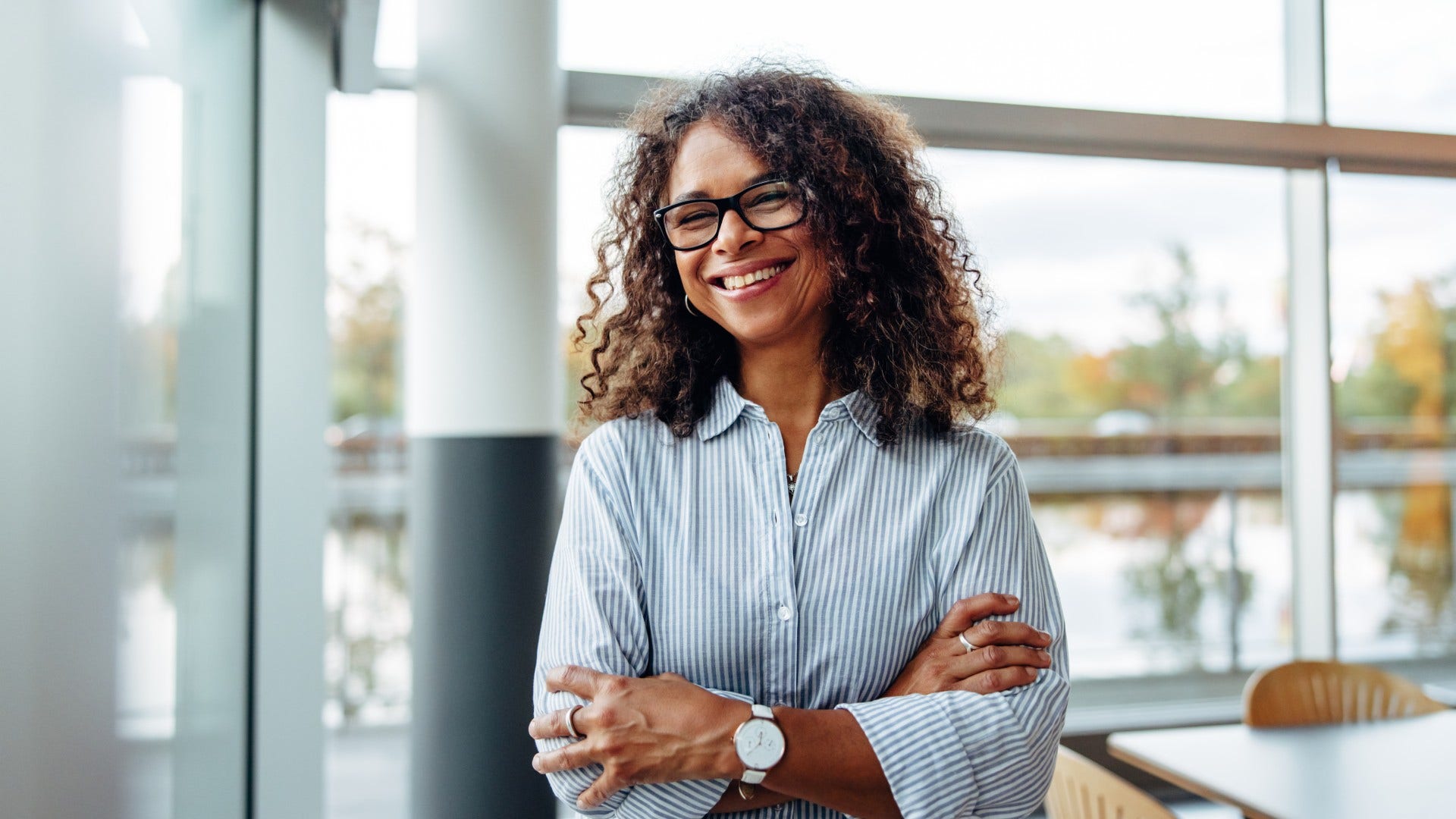 woman who forgives herself easily as she remembrs all the good she's done